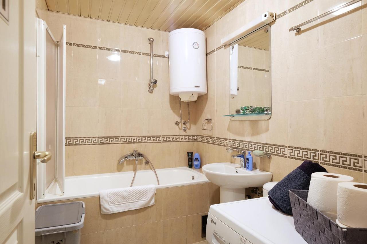 Sky City View Apartment & Big Terrace Belgrade Extérieur photo